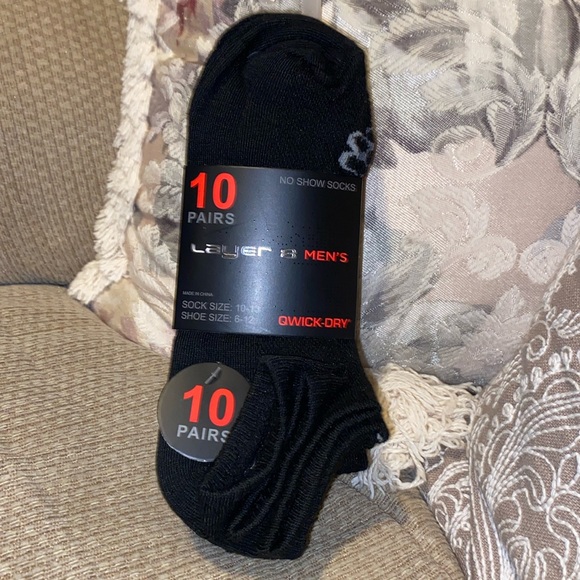 🧦NWT Layer 8 Men’s Black No Show Socks Quick- Dry - Picture 1 of 7